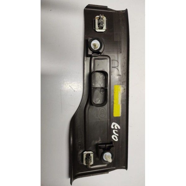 Soleira Entrada De Porta Traseira Direita R.r Evoque 11 A 15 11