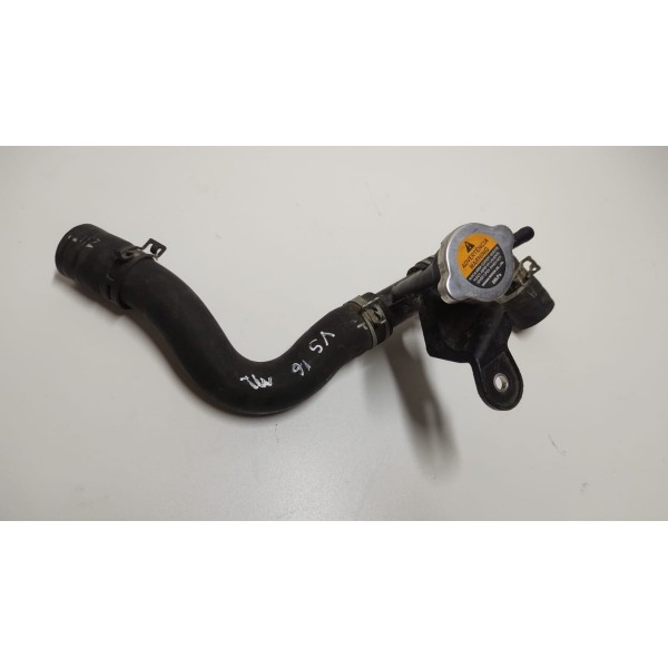 Flange Lampada Radiador Com Mangueira Nissan Versa 1.6 16v