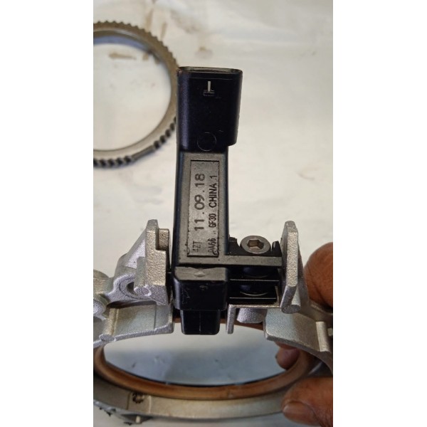Flange Retentor Traseiro Com Sensor vw Up Virtus Polo Tsi 1.0