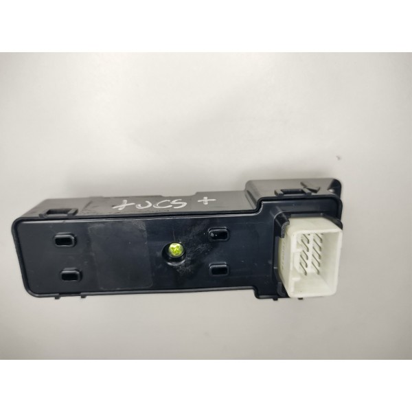 Botão Vidro Elétrico Traseiro Direito New Tucson 3c15201310
