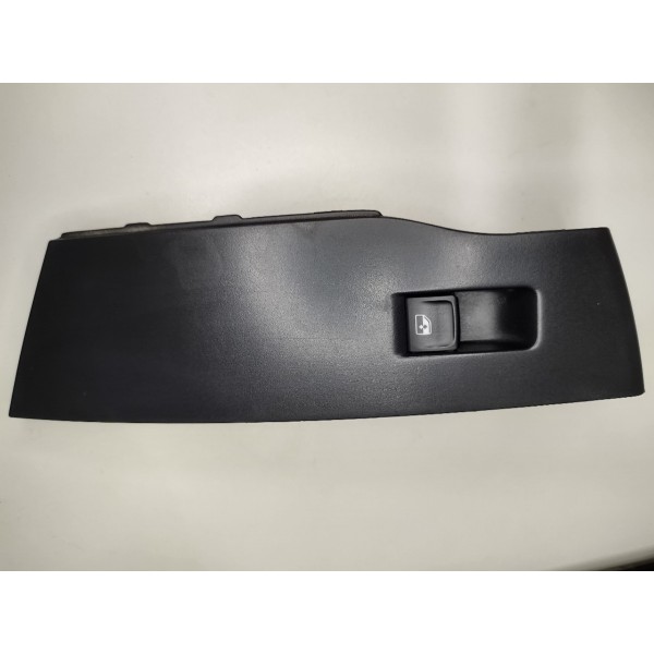 Moldura Botão Vidro Elétrico Dianteiro Direito Virtus