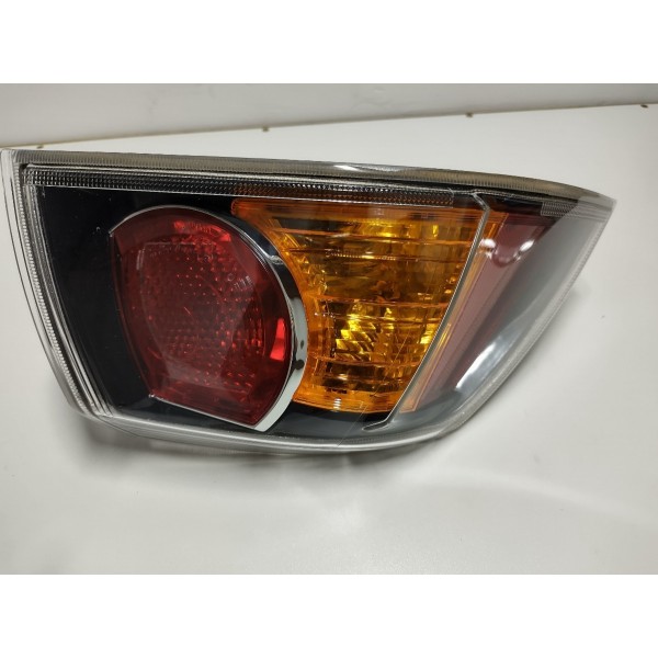 Lanterna  Direito / Esquerdo Mitusubishi Lancer  2012 A 2016