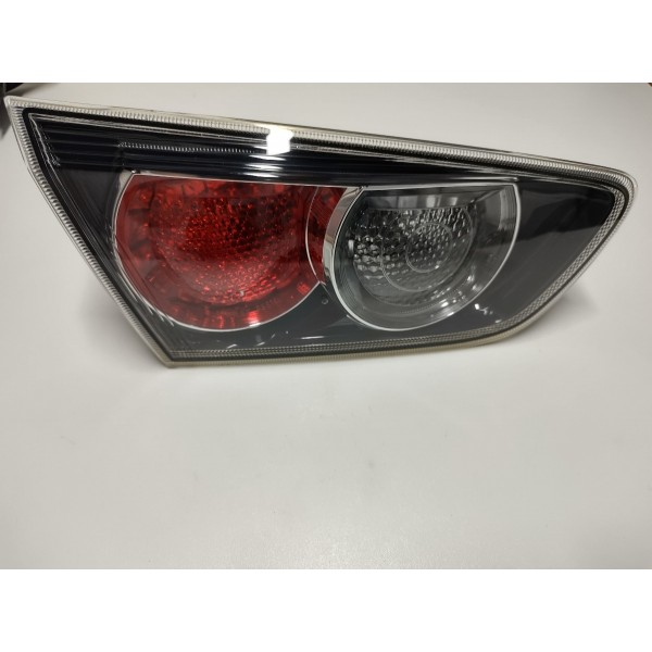 Lanterna Tampa Traseira Esquerdo Mitusubishi Lancer