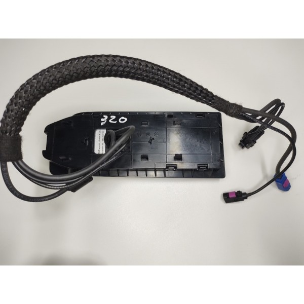 Acabamento Moldura Suporte Carregador Celular Bmw 320i