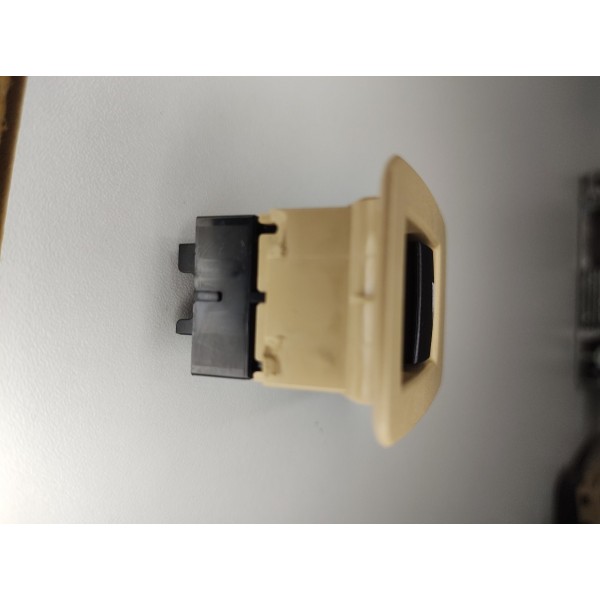 Comando De Vidro Traseiro Caramelo Bmw 320i / 328i 924164803