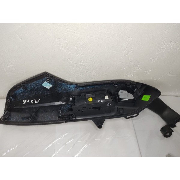 Comando Botão De Vidro Elétrico Dianteiro Esquerdo Audi A3