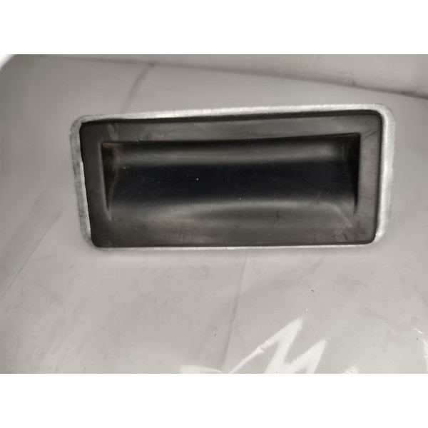 Maçaneta Botão Elétrico Da Tampa Traseira Audi A3-q3