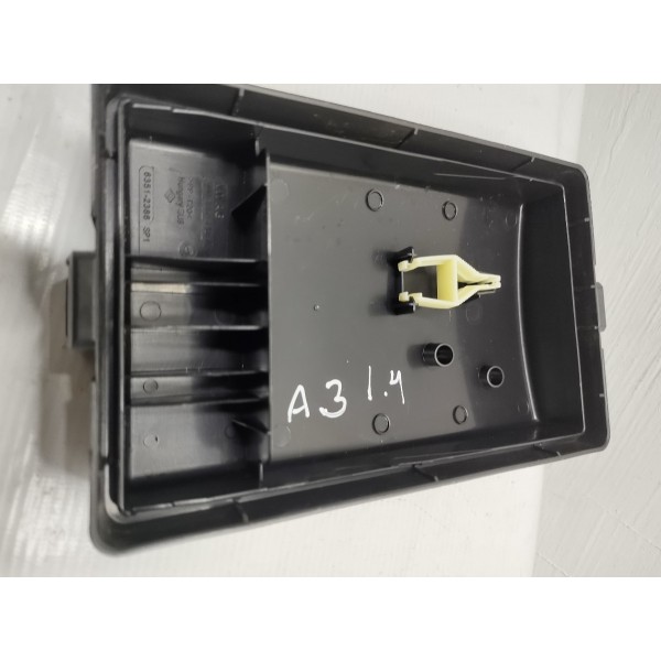 Tampa Da Caixa De Fusivel Esterna Audi A3 Sedan - Sportback