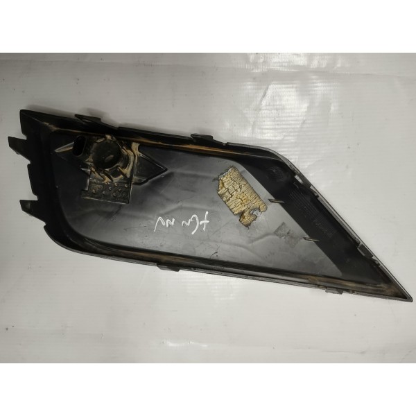 Moldura Grade Milha Com Sensor De Estacionamento Tiguan  Preto