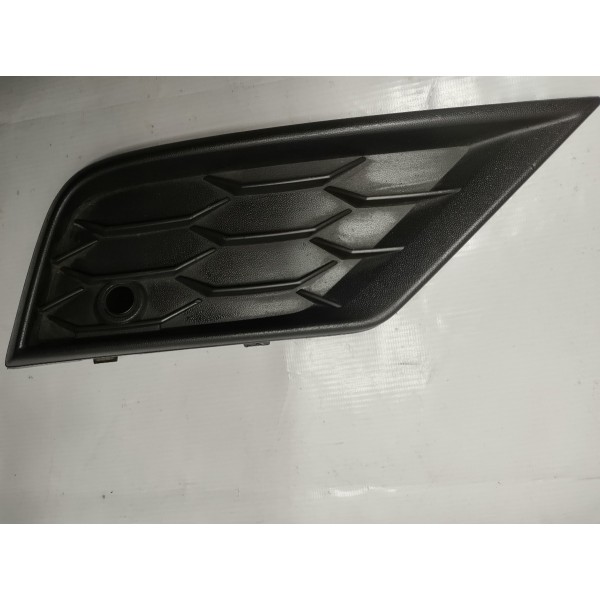 Moldura Grade Milha Com Sensor De Estacionamento Tiguan  Preto