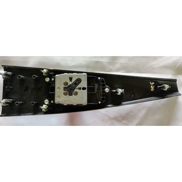 Comando De Radio Menu Bmw 320i  Com Moldura   2013 A 2016