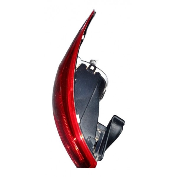 Lanterna Traseira Esquerda Virtus  2018 2019 2020 2021 2022 Esquerdo