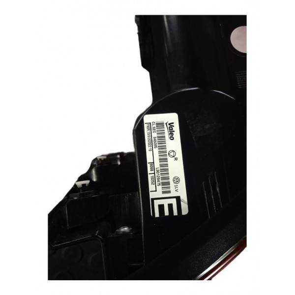 Lanterna Traseira Esquerda Virtus  2018 2019 2020 2021 2022 Esquerdo