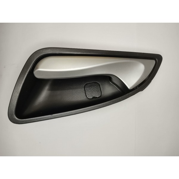 Maçaneta Interna Esquerda Hb20 Hyundai  82611-hb000