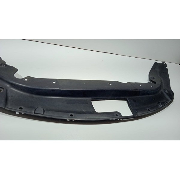 Acabamento Moldura Superior Radiador Nissan Sentra 2.0