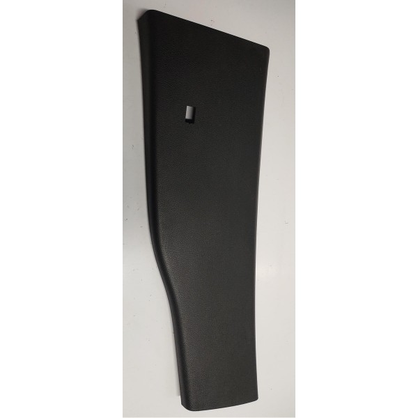 Acabamento Coluna L.e Vw Amarok 18 A 22