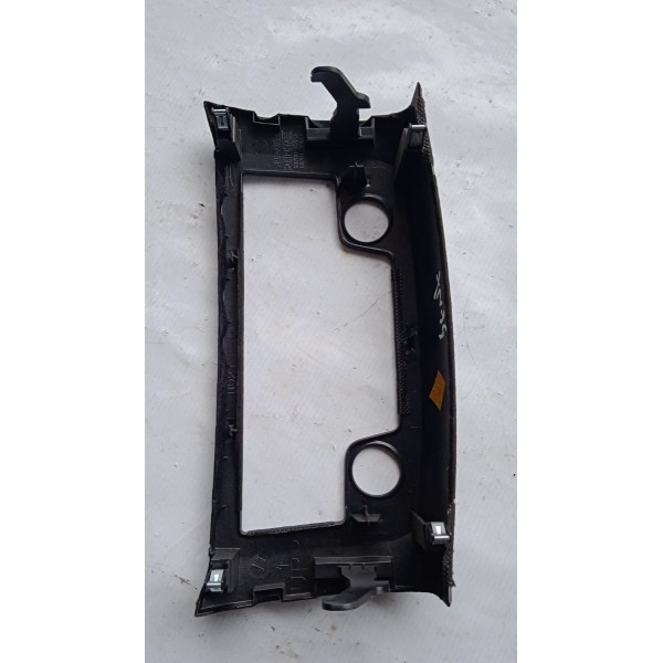 Moldura Painel Central Radio Nissan Sentra 14 A 16