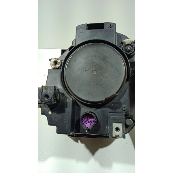 Farol L.e Jeep Renegade 15 A 19 Esquerdo