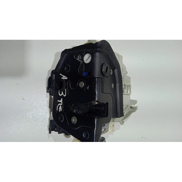 Fechadura Elétrica Porta T.e Audi A3 Sedan 12 A 16