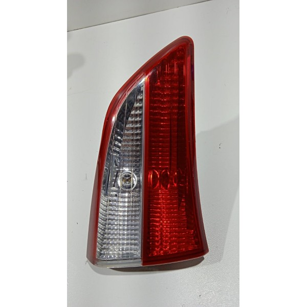 Lanterna Tampa Traseira L.e Hyundai Hb20 Hatch 14 A 19