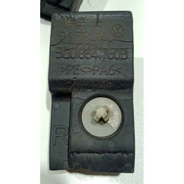 Par Vedação Superior Paralama Churrasqueira Vw Golf 14 A 19