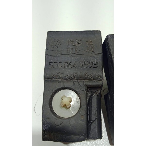 Par Vedação Superior Paralama Churrasqueira Vw Golf 14 A 19