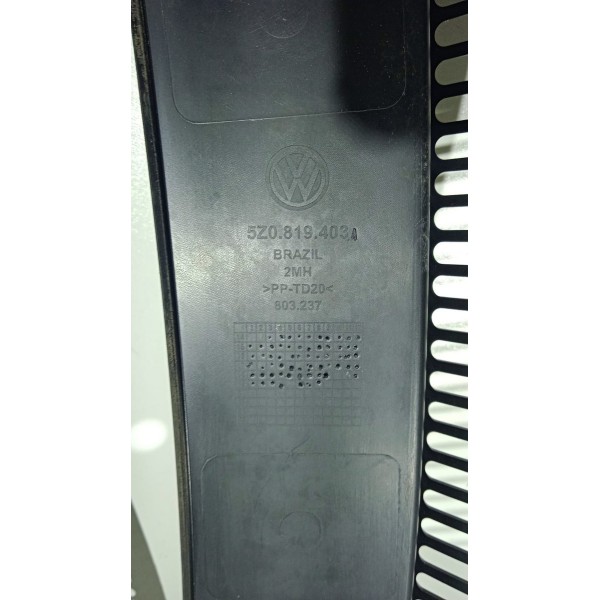 Par Grade Churrasqueira Vw Fox 15 A 21