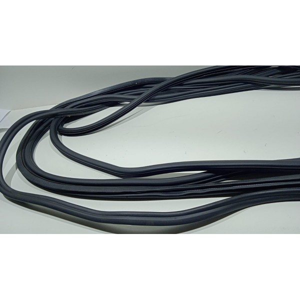 Jogo Borracha Vedação De Porta Vw Golf Variant 14 A 19