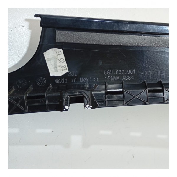 Moldura Acabamento De Porta D.e Vw Golf Variant 14 A 19