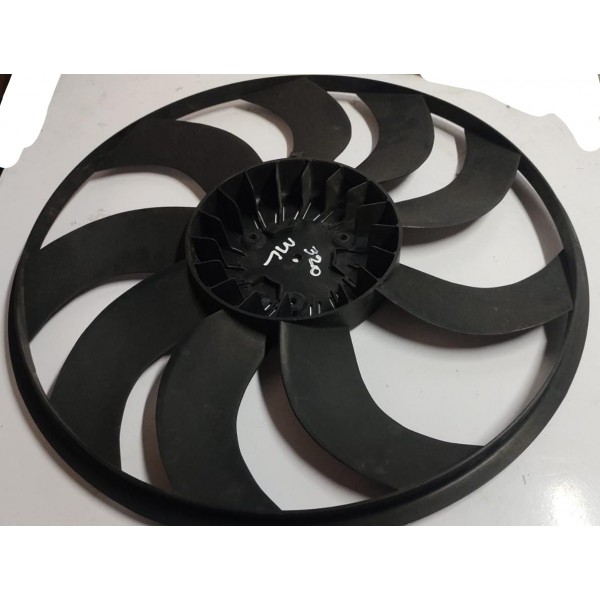 Hélice Ventoinha Bmw 320i 2013 A 2017