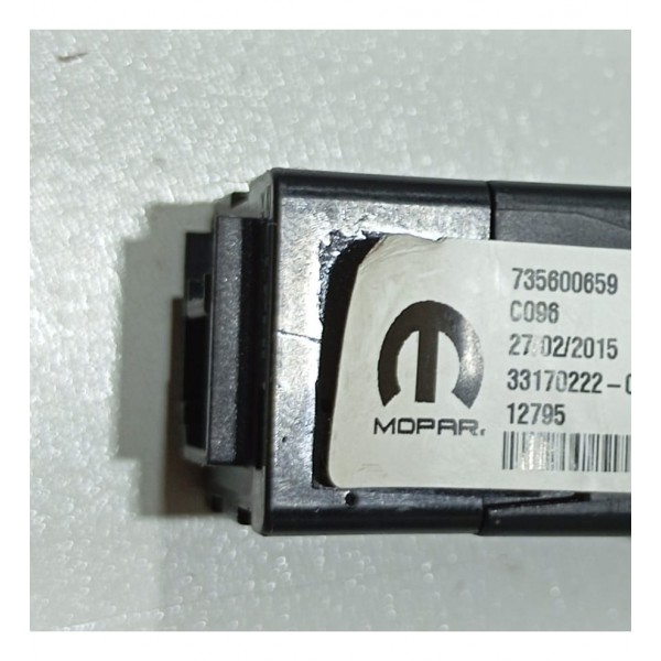 Entrada Usb Console Jeep Renegade 15 A 20