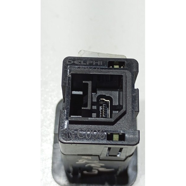 Entrada Usb Console Jeep Renegade 15 A 20