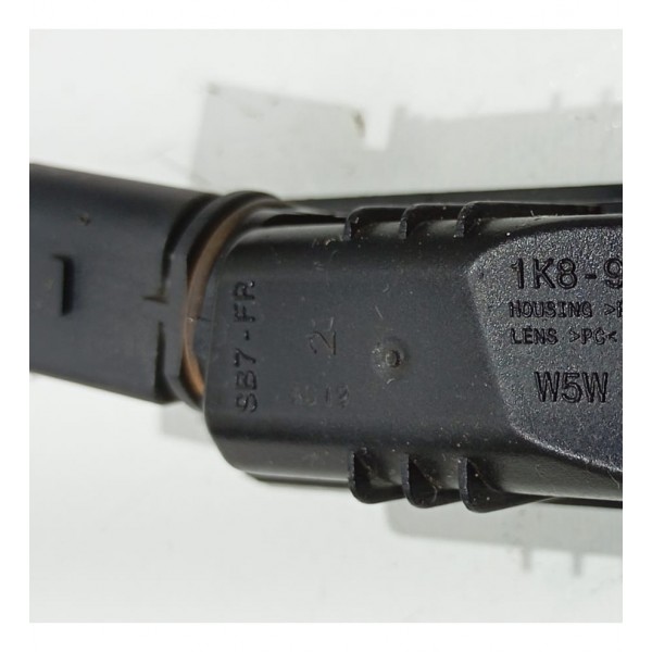 Lanterna Luz De Placa Vw Amarok 18 A 22