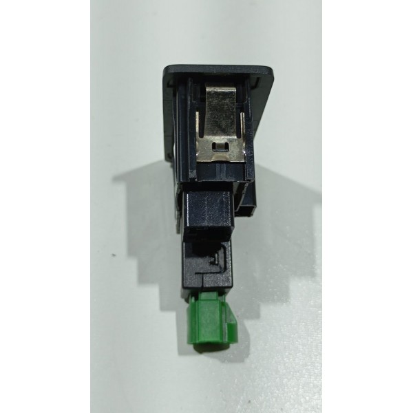 Entrada Auxiliar Usb Vw Amarok 18 A 22