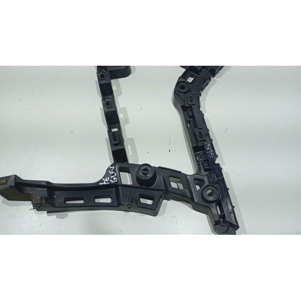 Suporte Guia Parachoque Traseiro L.e Vw Golf Variant 14 A 19