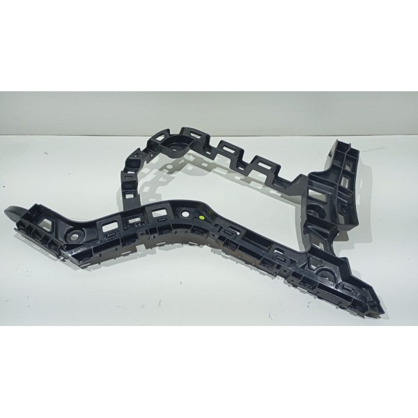 Suporte Guia Parachoque Traseiro L.e Vw Golf Variant 14 A 19