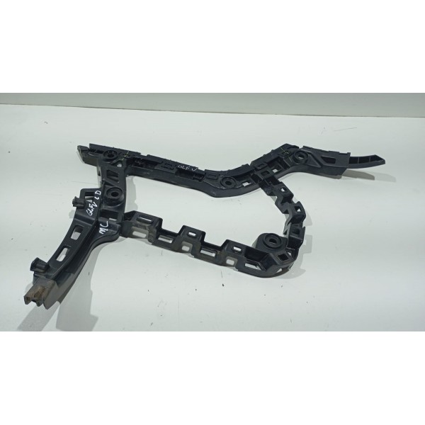 Suporte Guia Parachoque Traseiro L.d Vw Golf Variant 14 A 19