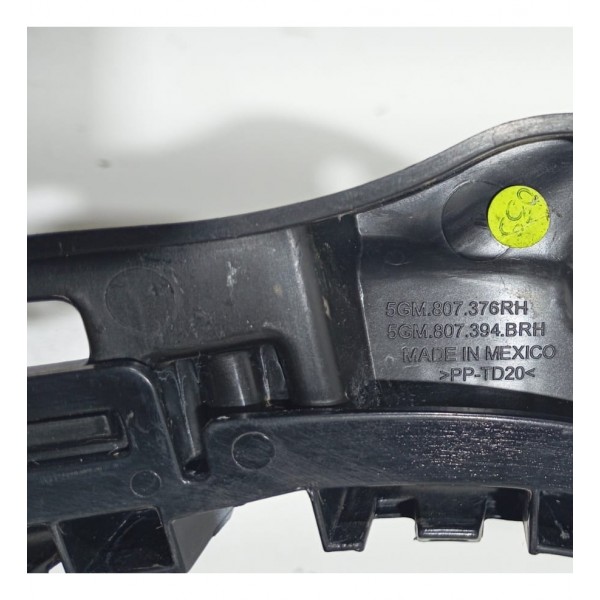 Suporte Guia Parachoque Traseiro L.d Vw Golf Variant 14 A 19