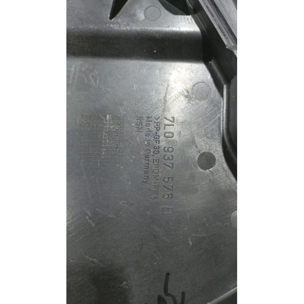 Tampa Caixa Fusivel Externa Vw Touareg 10 A 14