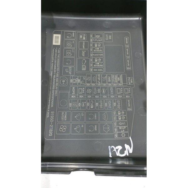 Tampa Caixa Fusível Externa Hyundai Azera 12 A 17
