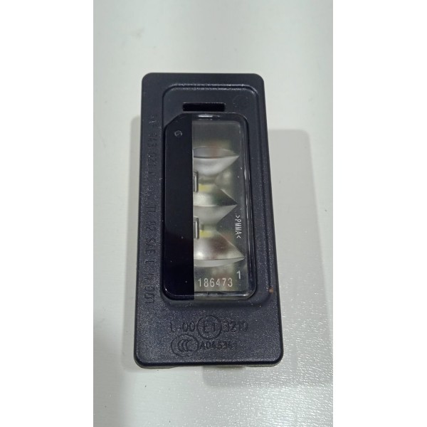 Luz De Placa Vw Golf Variant 14 A 19 C/ Detalhe Conector