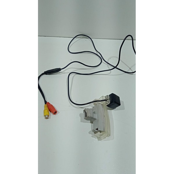 Camera Ré Original C/ Suporte Luz Placa Mitsubish Outlander