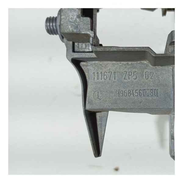 Suporte Maçaneta D.e Citroen C3 13 A 20 Dianteira