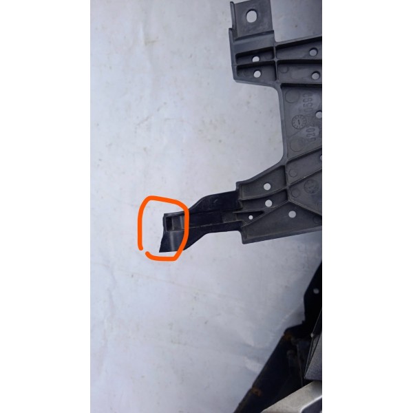 Parachoque Dianteiro Completo Nissan Sentra 14 A 16 Prateado