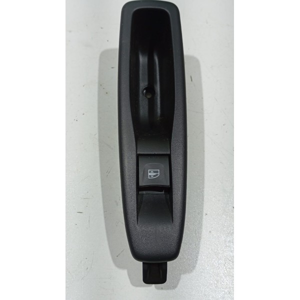 Botão Comando Vidro Elétrico T.e Renault Captur 17 A 20