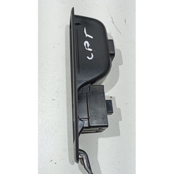 Botão Comando Vidro Elétrico T.e Renault Captur 17 A 20