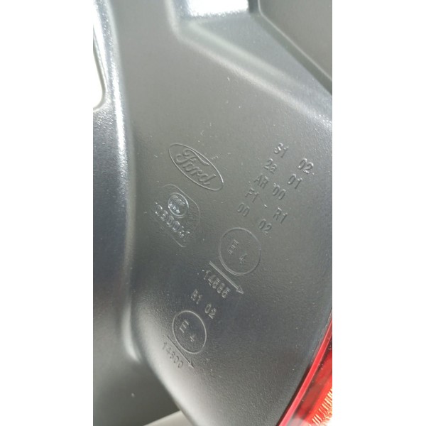 Lanterna Traseira L.d Ford Focus Hatch 13 A 15 Direito Vermelho