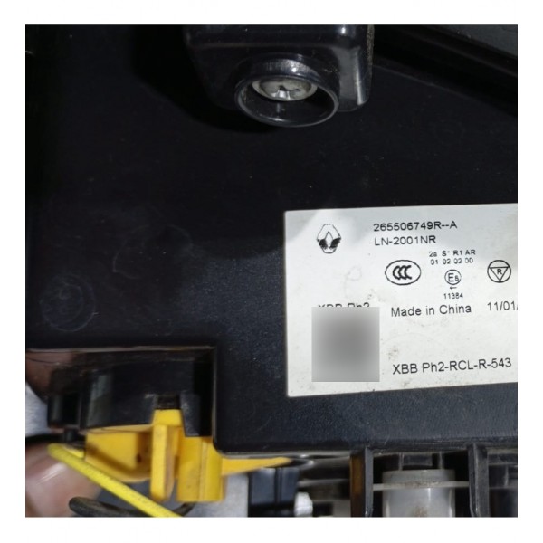 Lanterna Traseira L.d Renault Kwid 21 A 24 Original Direito Vermelho