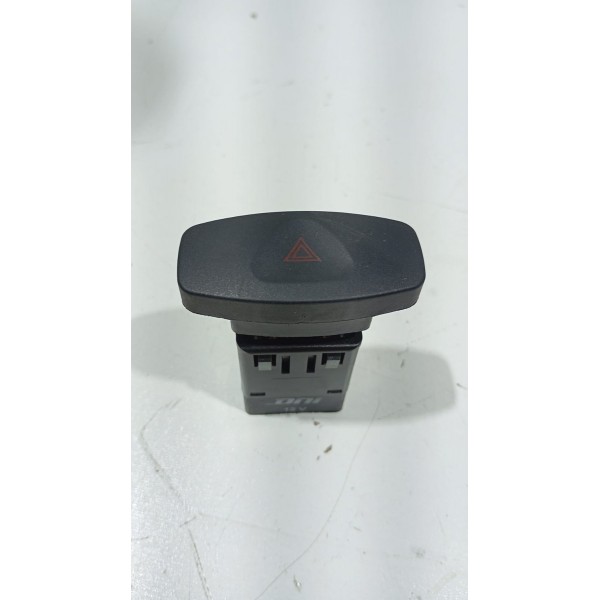 Botão Comando Pisca Alerta Renault Clio Sandero Logan Duster 1