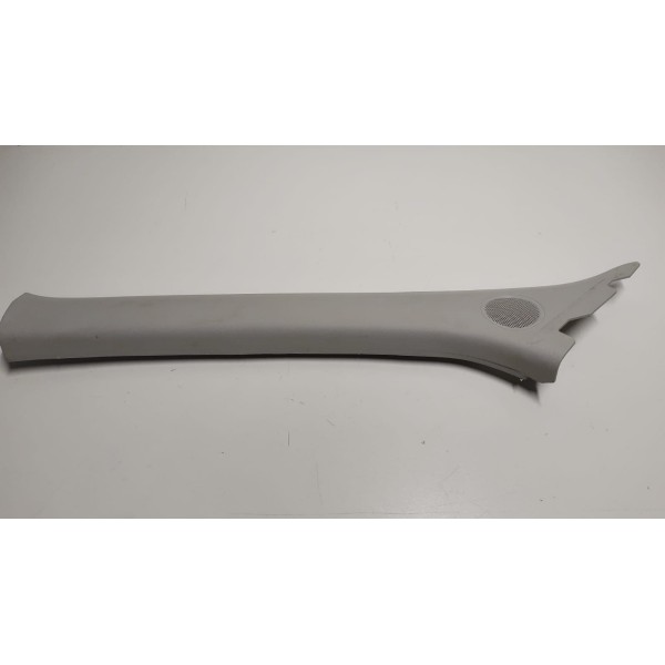 Acabamento Coluna Dianteira Esq. Vw Amarok V6 2018 A 2021